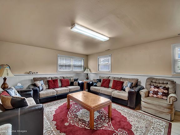 4th image of 2253 Wildwood Ln