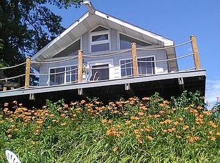 11732 N Riverview Rd, Chillicothe, IL 61523