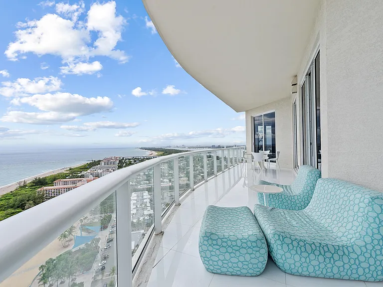 2700 N Ocean Dr #Penthouse 4b — Photo 14