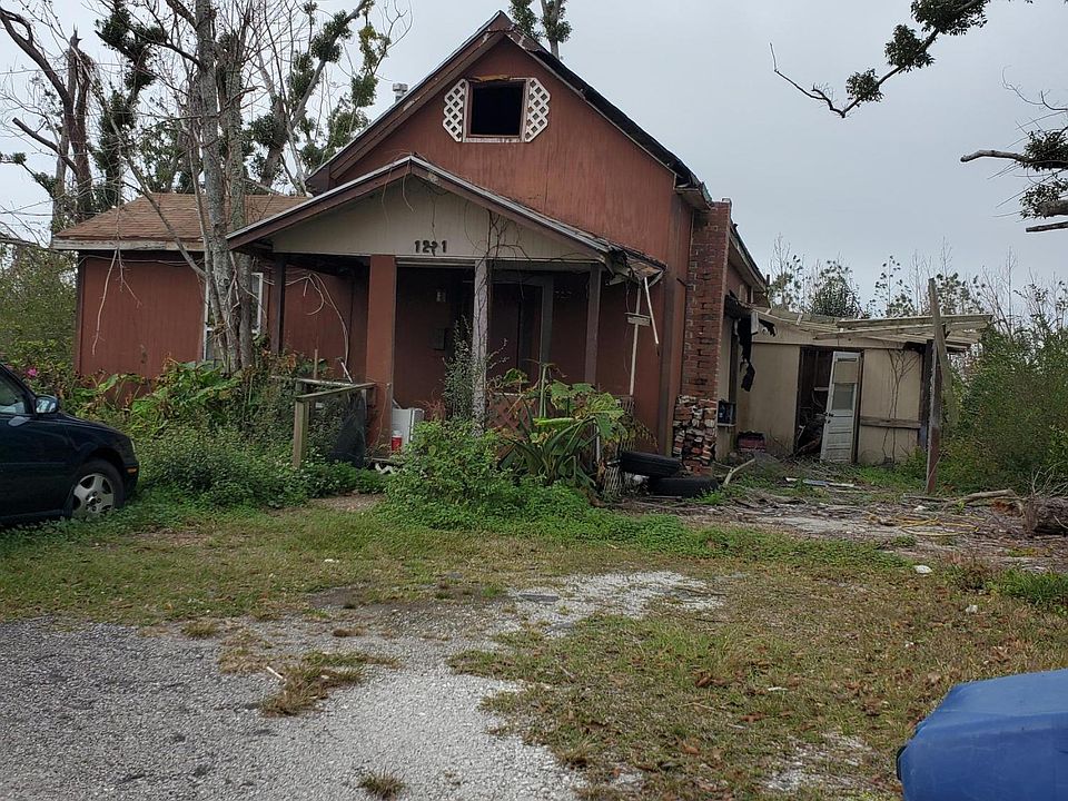 2nd image of 1231 Oak Ave