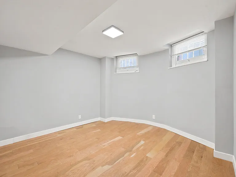 1712 Mount Vernon St #1RR — Photo 14