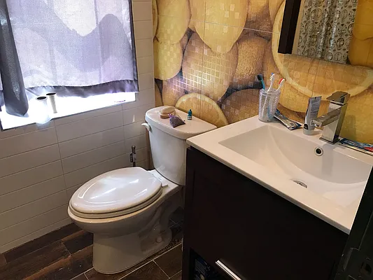 Rented by Premier Metro Realty Corp | media 58