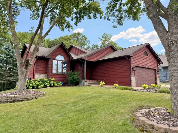 14835 Natchez Ave, Savage, MN 55378