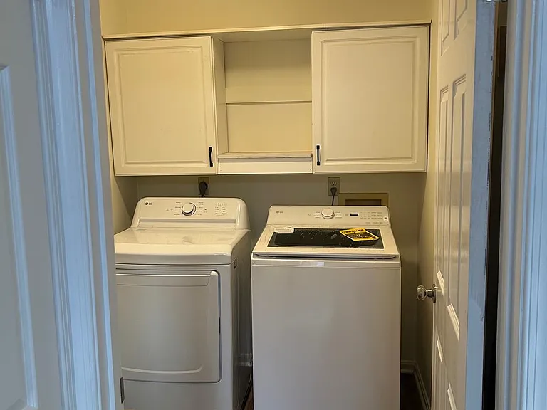 39685 Lady Baltimore Ave — Photo 9