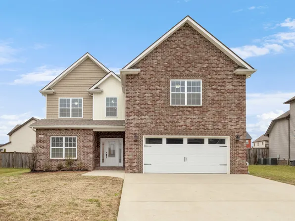 617 Tacoma Dr, Clarksville, TN 37043