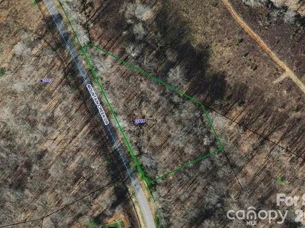 3118 Mountain Creek Dr, Sherrills Ford, NC 28673