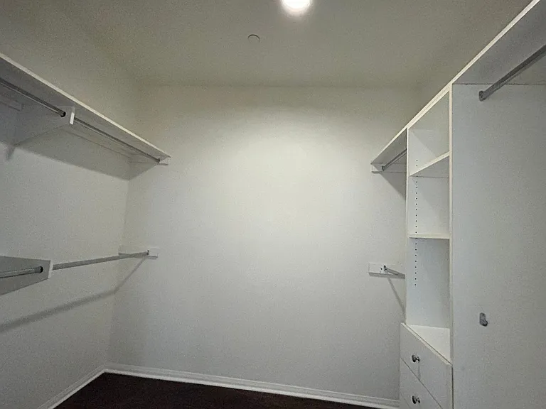 Berendo Terrace Apartment Homes — Photo 23