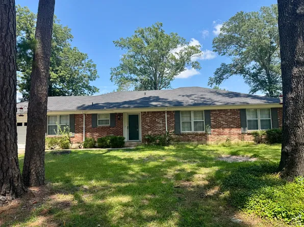 106 Clemson Dr, Tyler, TX 75703