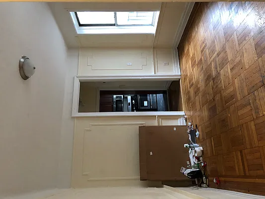 Rented by null | media 12