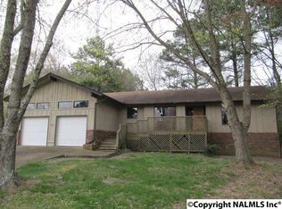 327 Reedy Cir, Boaz, AL 35957