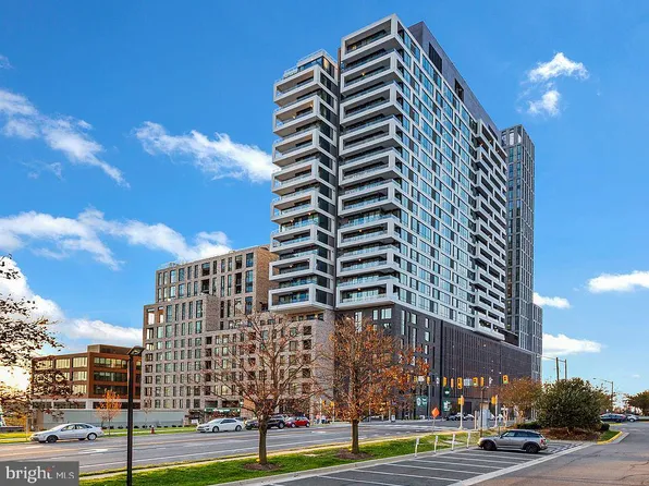1650 Silver Hl #1010, McLean, VA 22102