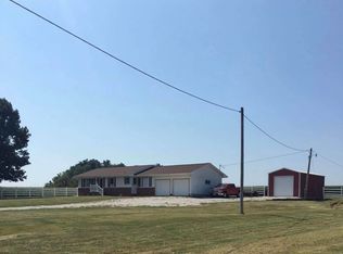 5973 Bridgeport Rd, Bridgeport, IL 62417