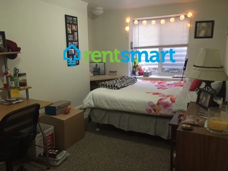 329B McLeod Ave — Photo 10