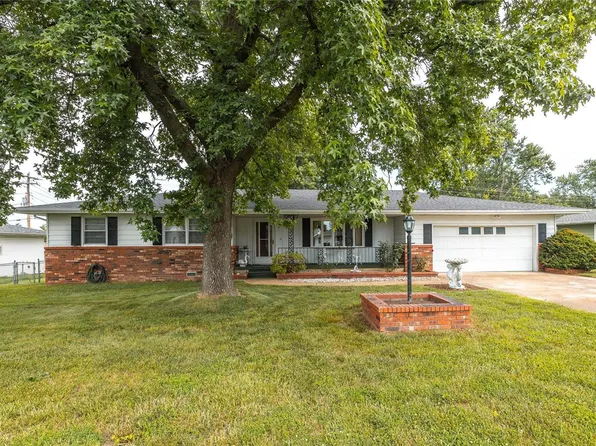 337 Farmers Ln, Lebanon, MO 65536