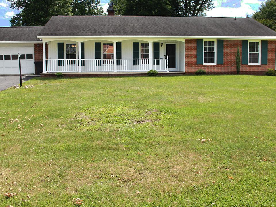 1st image of 8138 Deer Branch Dr