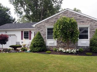 250 N French Rd, Amherst, NY 14228
