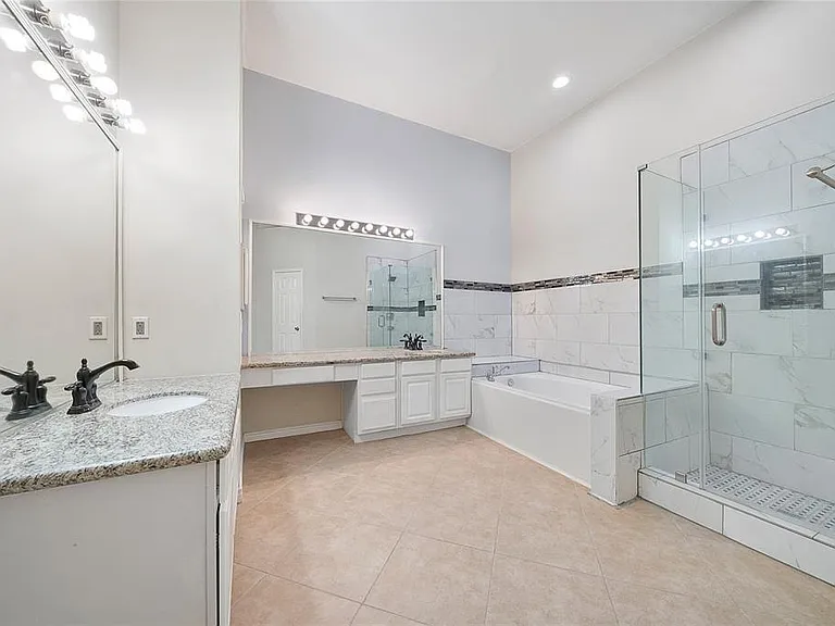 18423 Cobblestone Dr — Photo 7