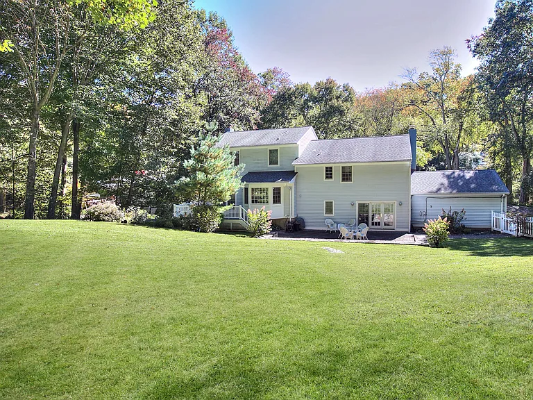 20 Joann Cir — Photo 26