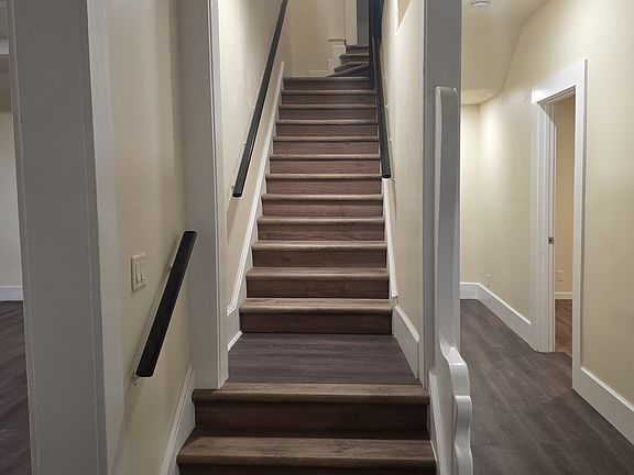 2nd image of 833 N 4th Ave