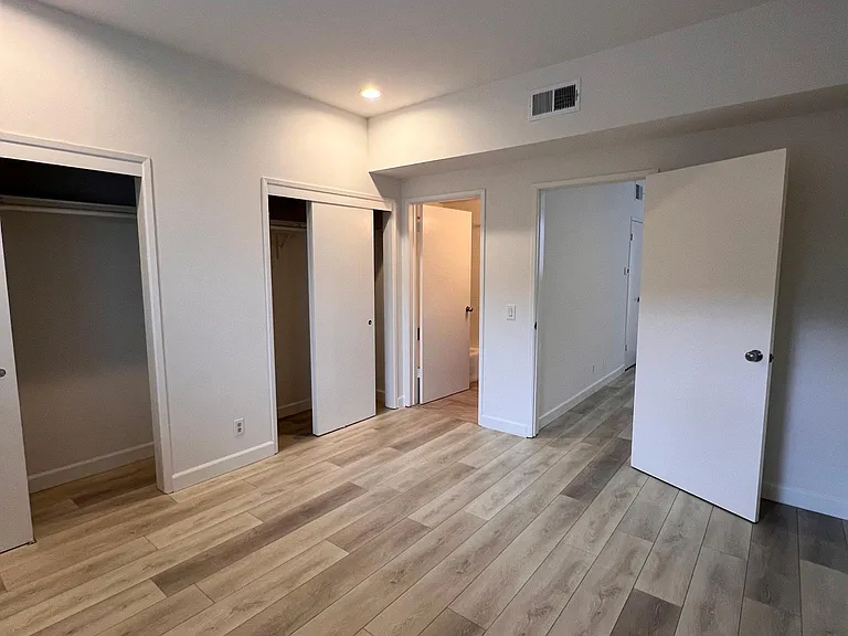 3726 Midvale Ave #2 — Photo 6
