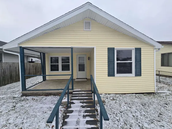 1913 W 10th St, Muncie, IN 47302