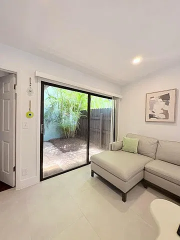 22274 Pineapple Walk Dr — Photo 4