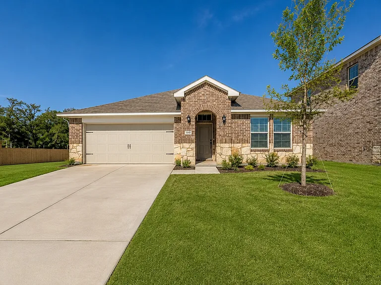 1640 Basalt Ln — Photo 1