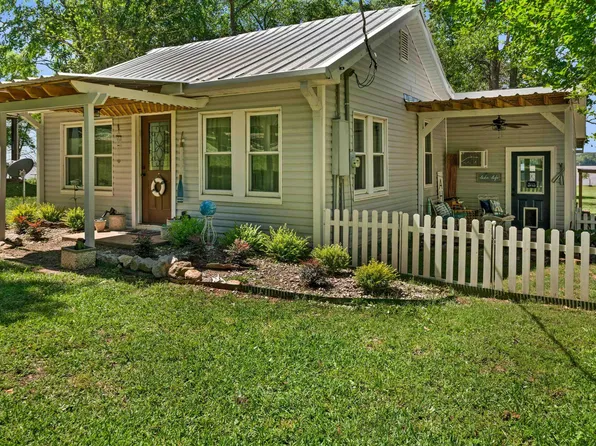 16602 County Road 4256 S, Henderson, TX 75654