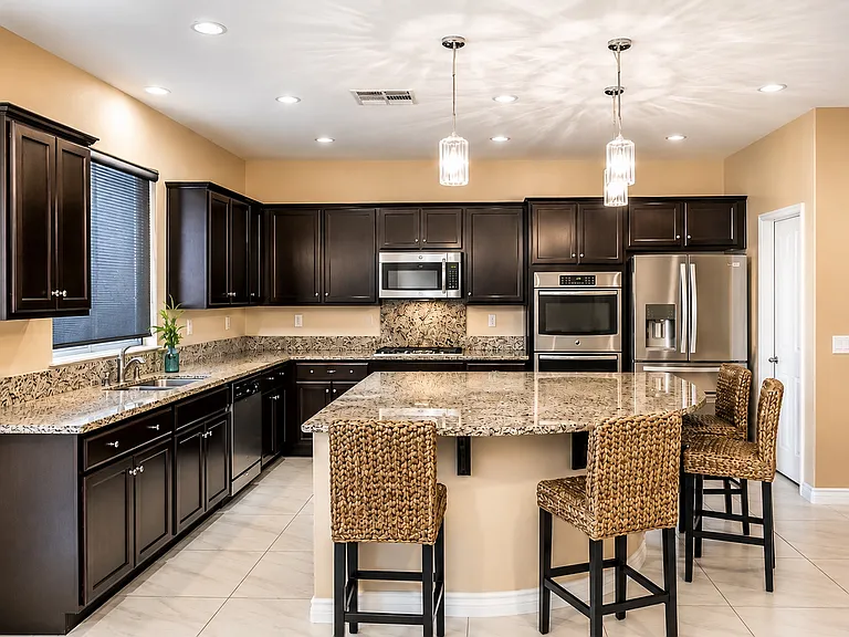 45025 Carla Ct — Photo 2