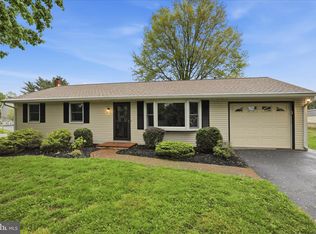 947 Hill St, Manheim, PA 17545