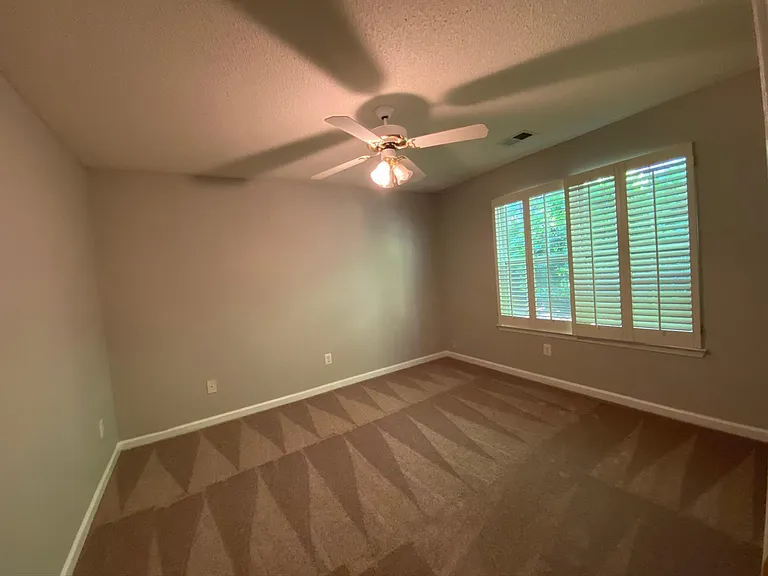 4453 Grove Dr NW — Photo 11