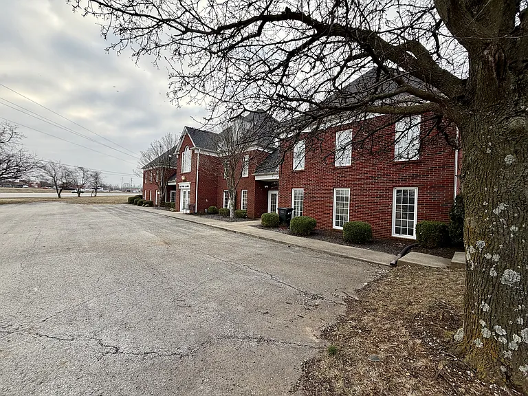 102 Manor Dr #1-101 — Photo 11