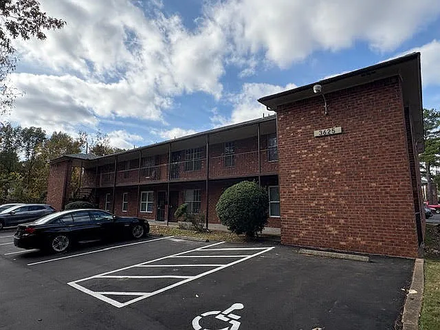 Forrest Cove Apartments — Photo 16