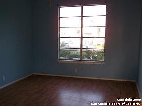 5th image of 1022 MCCAULEY AVE