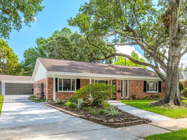 9019 Kapri Ln, Houston, TX 77025