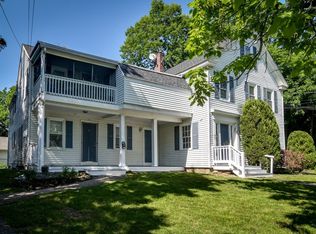 18 Old Connecticut Path, Framingham, MA 01701
