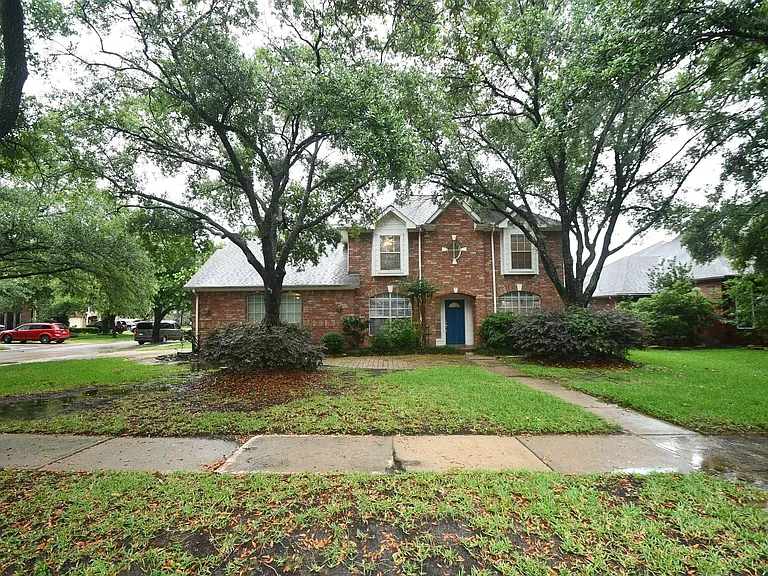 10430 Sanibel Falls Ct — Photo 3