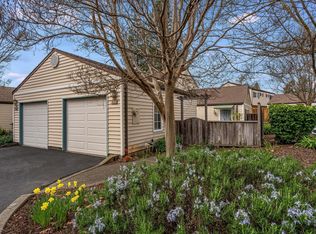 1600 Yardley St, Santa Rosa, CA 95403