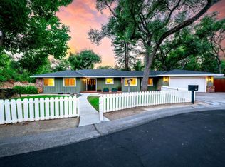 3998 Lakeside Ct, Loomis, CA 95650