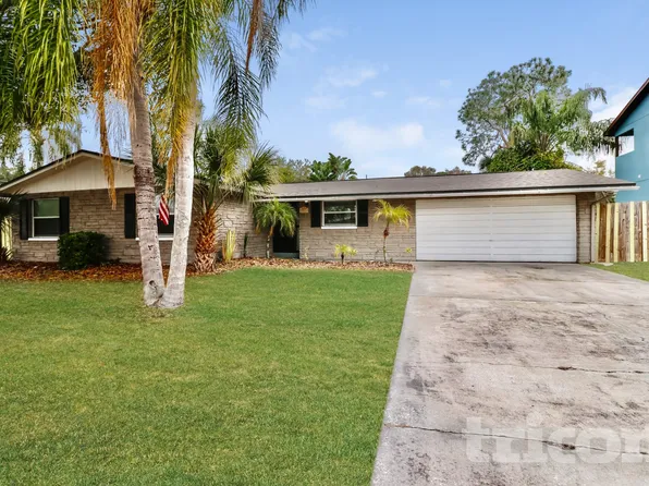 5811 Oxford Dr, Tampa, FL 33615