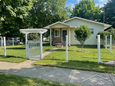 3533 Weiss St, Saginaw, MI, 48602