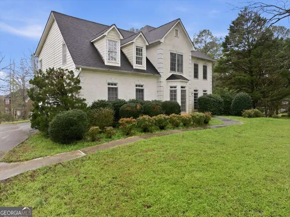 110 Varsailles Pl, Ellenwood, GA 30294