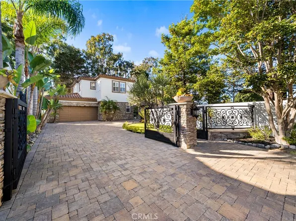 19731 Estate Cir, Huntington Beach, CA 92648