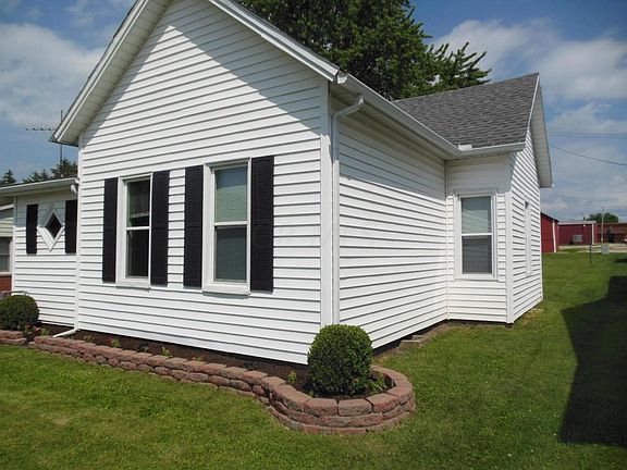 3rd image of 18 Church St