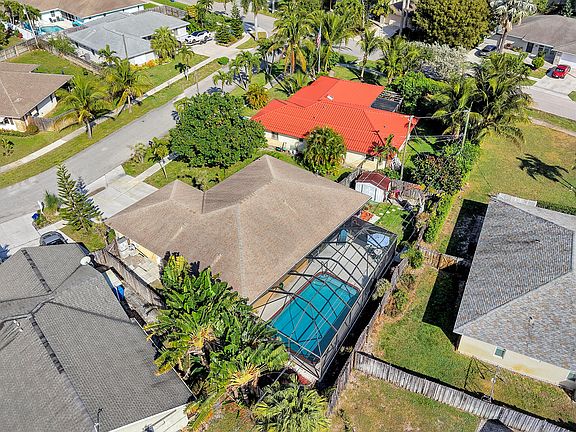 4th image of 1059 Wynndale Way