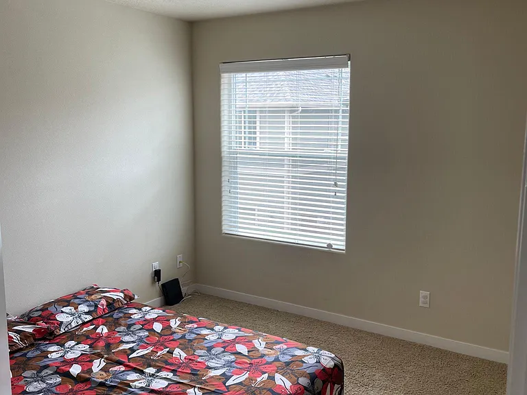 379 SW 203rd Ter — Photo 12