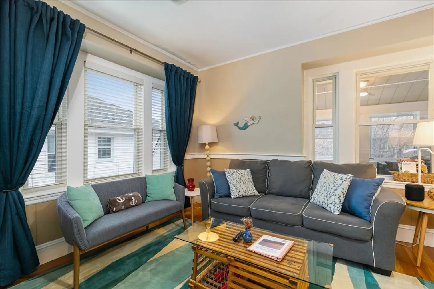 2 bed, 1.0 bath, 1194 sqft, $3,480 — Photo 3