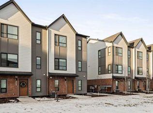 20295 N Seton Way SE #611, Calgary, AB T3M 2P2