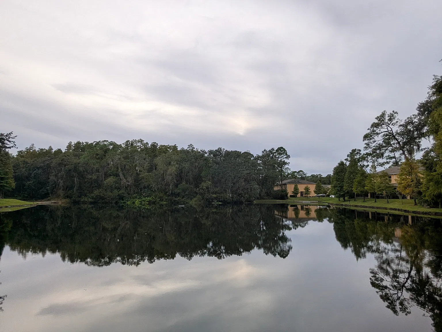 3 bed, 2.5 bath, 1550 sqft, $2,250 — Photo 1
