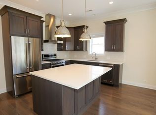 874 W Lill Ave #2, Chicago, IL 60614